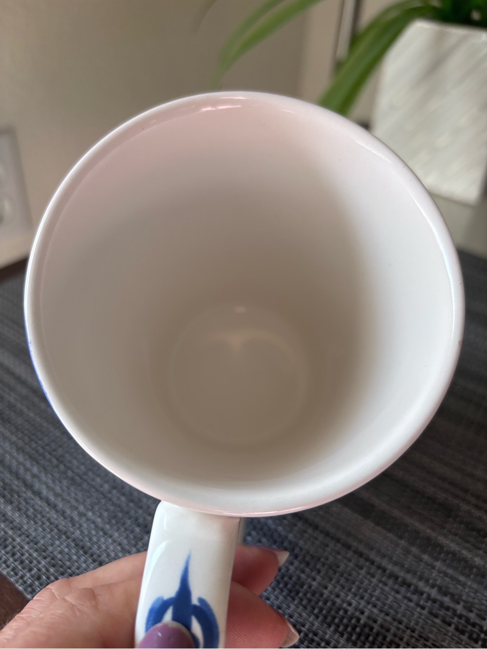 Peter Rabbit Blue Jacket Porcelain Mug - Picture 8 of 9
